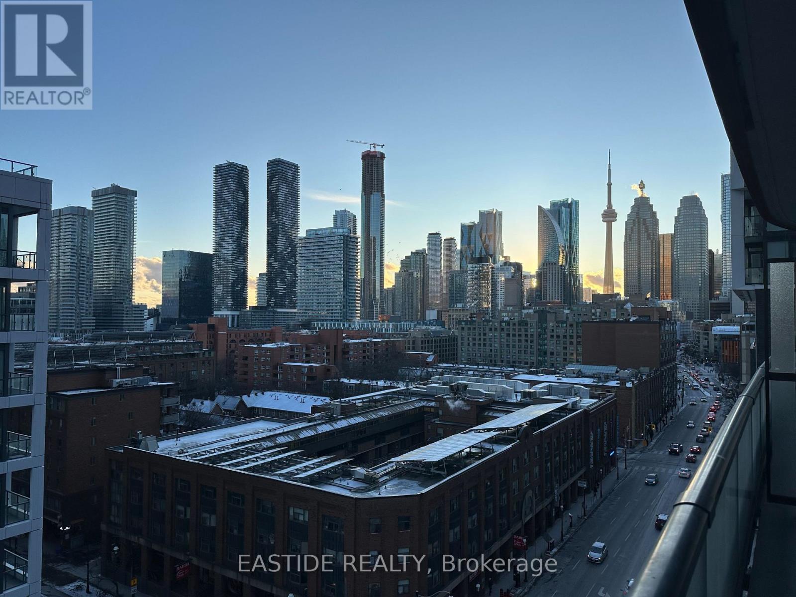 1012 - 180 Front Street E, Toronto, ON - Outdoor With View