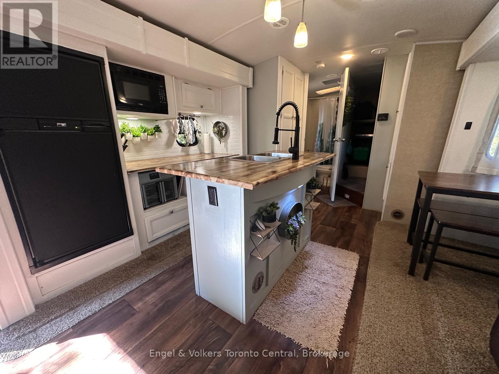 T 2 - 7489 Sideroad 5 E, Wellington North, ON