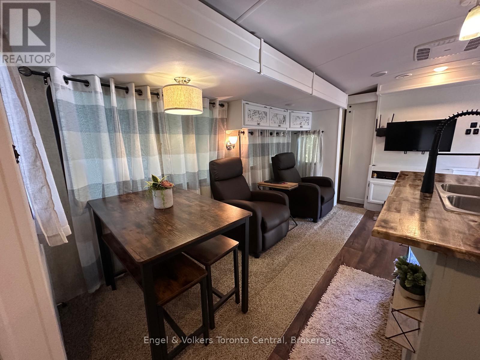 T 2 - 7489 Sideroad 5 E, Wellington North, ON