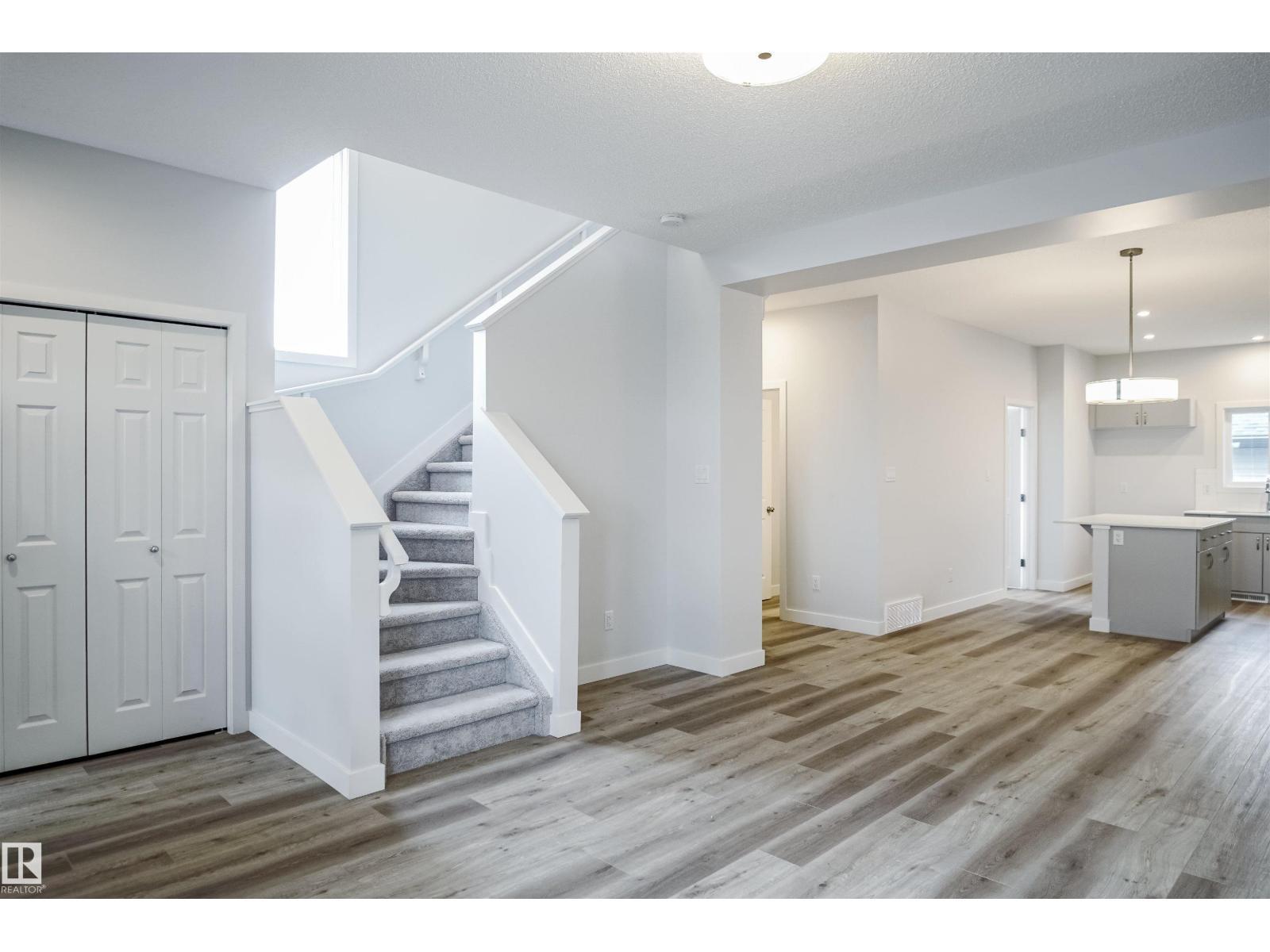 119 Copperhaven Dr, Spruce Grove, AB - Indoor