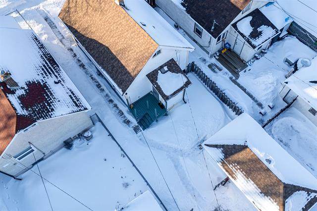 389 Cairnsmore St, Winnipeg, MB