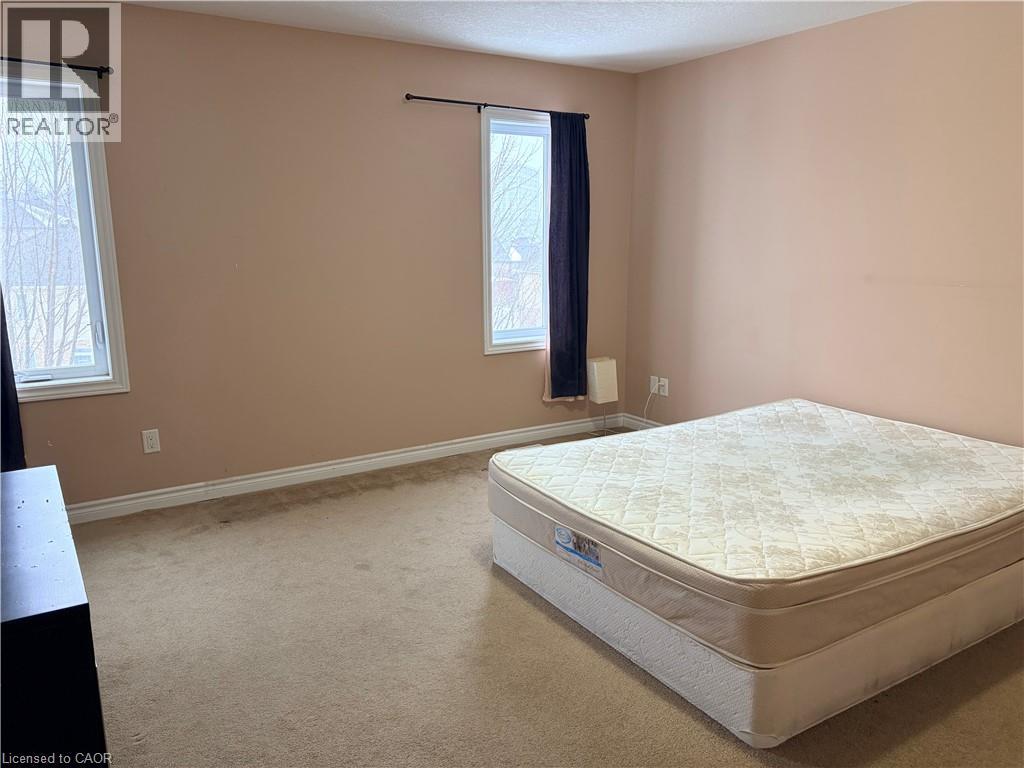 212 Westfield Place, Waterloo, ON - Indoor Photo Showing Bedroom