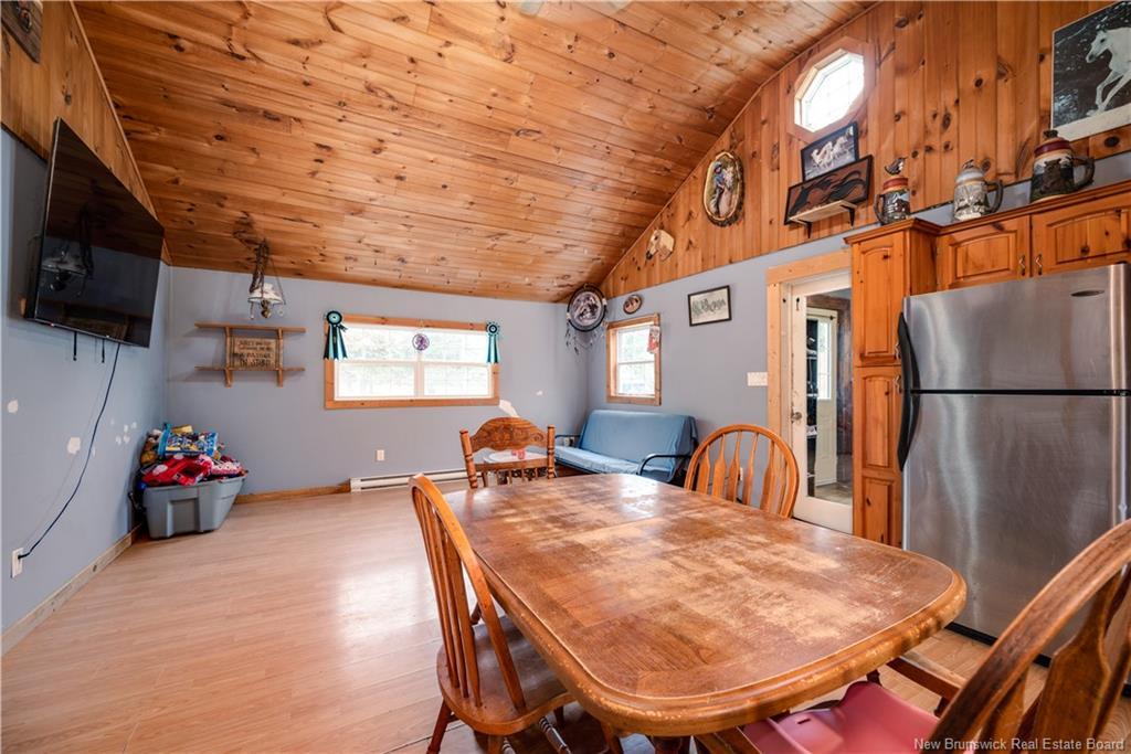 18 Church Hill Rd, Elgin, NB