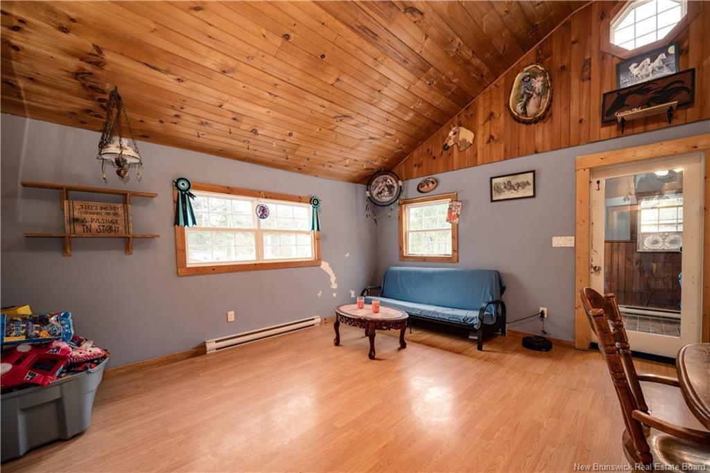 18 Church Hill Rd, Elgin, NB