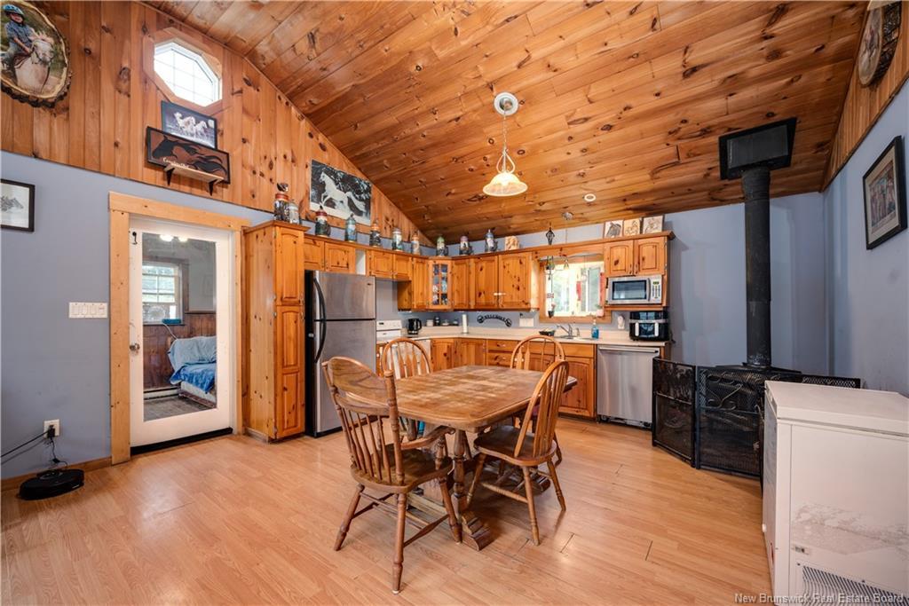 18 Church Hill Rd, Elgin, NB