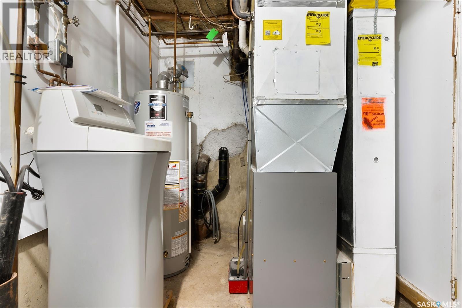 78 Spence Street, Regina, SK - Indoor Photo Showing Basement
