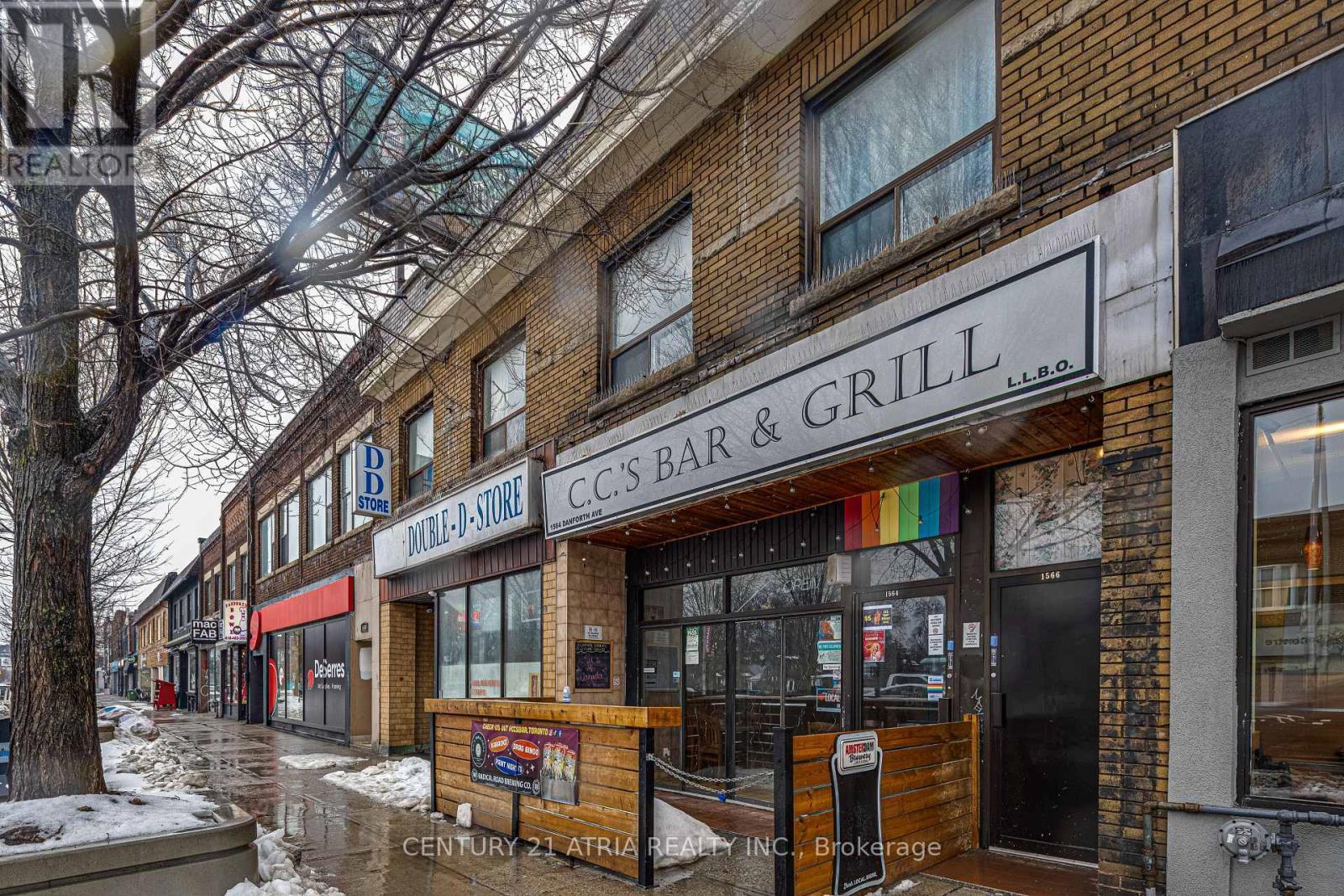 1564 Danforth Avenue, Toronto, ON