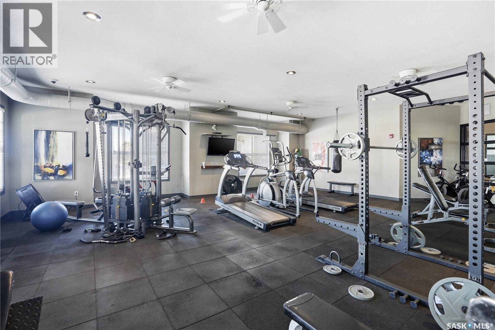 504 1015 Patrick Crescent, Saskatoon, SK - Indoor Photo Showing Gym Room