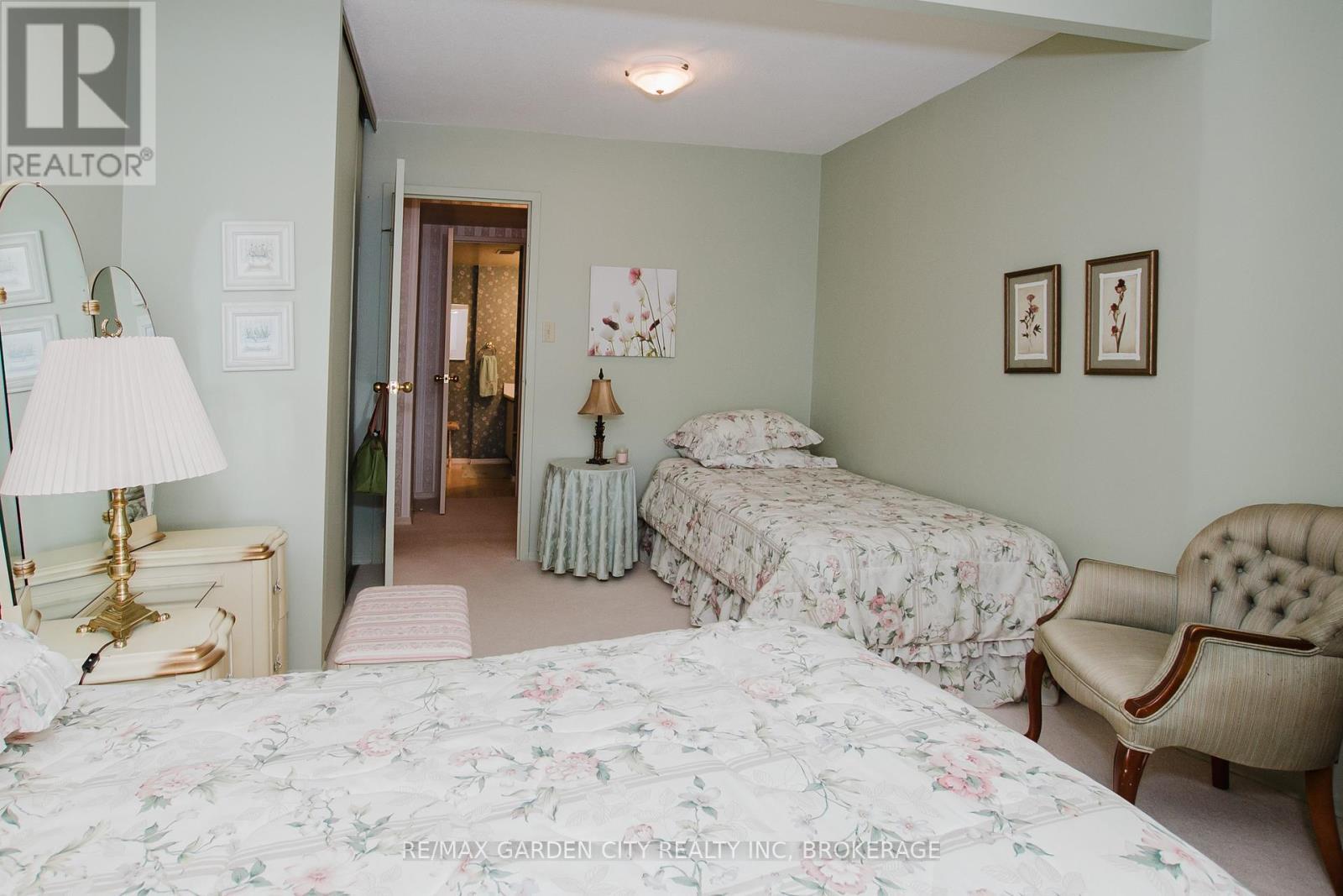 307 - 7 Gale Crescent, St. Catharines (E. Chester), ON - Indoor Photo Showing Bedroom