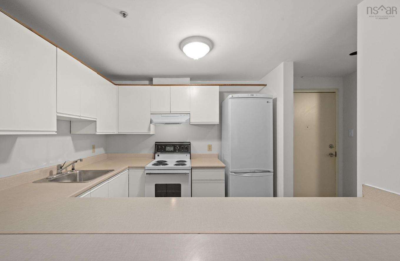 208 1326 Lower Water Street, Halifax, NS