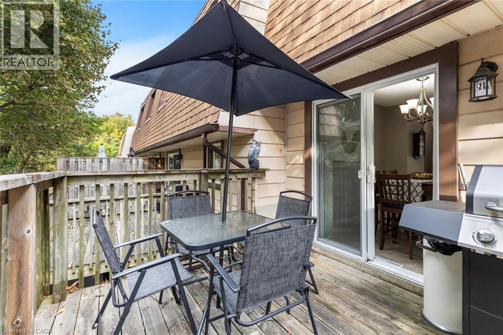 49 Cedarwoods Crescent Unit# 48, Kitchener, ON - Outdoor With Deck Patio Veranda With Exterior