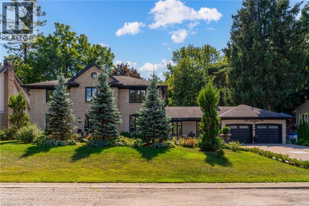 28 Stonegate Drive, Hamilton, ON - Outdoor