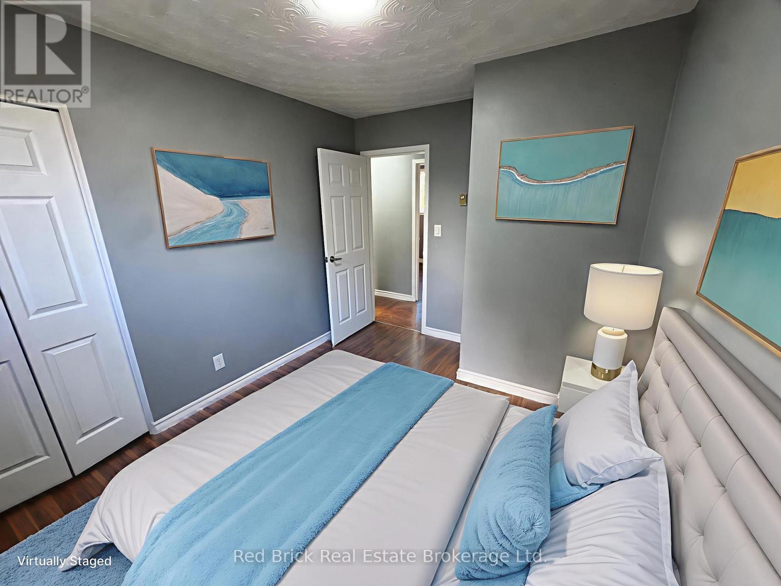 204 Veronica Drive, Kitchener, ON - Indoor Photo Showing Bedroom