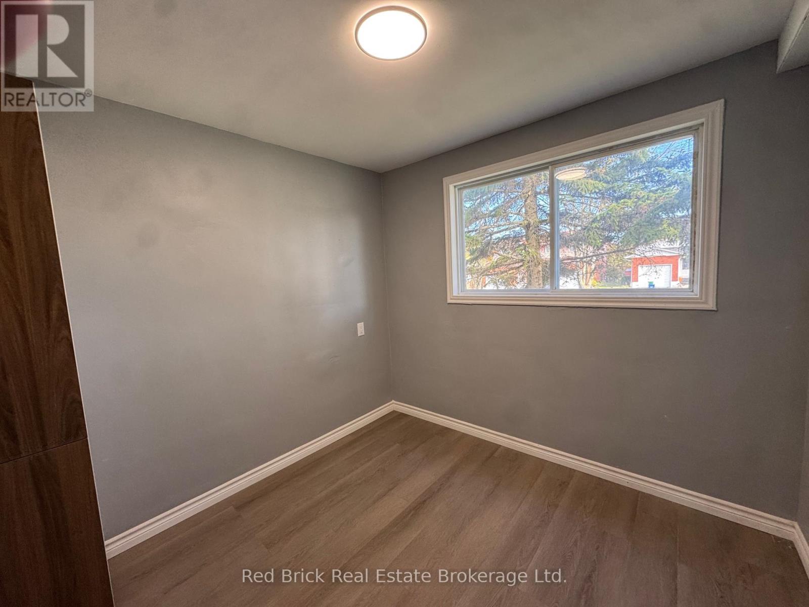 204 Veronica Drive, Kitchener, ON - Indoor Photo Showing Other Room