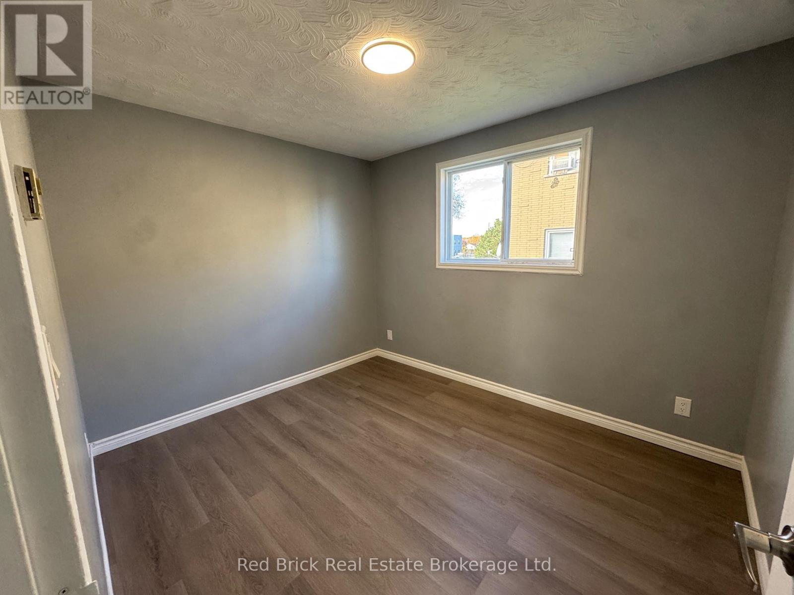 204 Veronica Drive, Kitchener, ON - Indoor Photo Showing Other Room