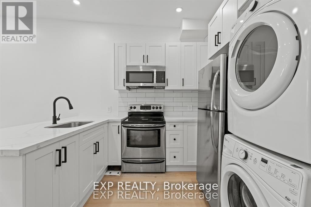 93 John Street S, Hamilton, ON