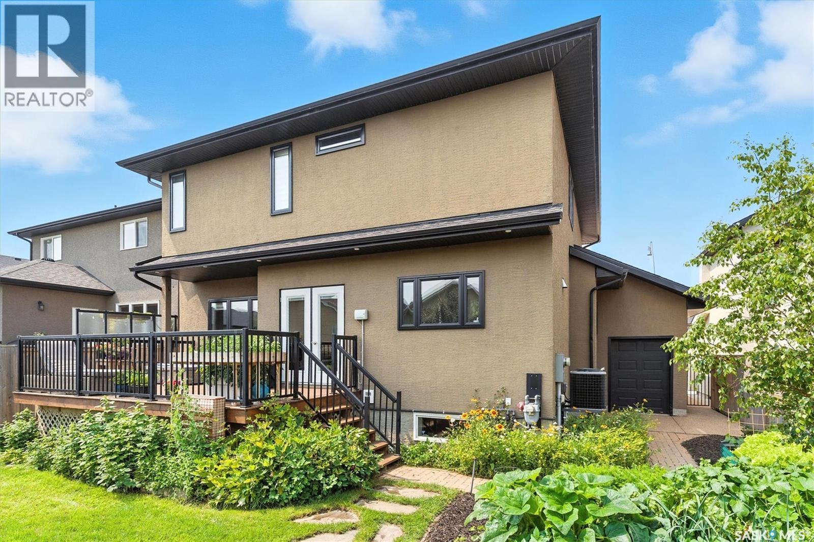 171 Roy Crescent, Saskatoon, SK - Outdoor With Deck Patio Veranda With Exterior