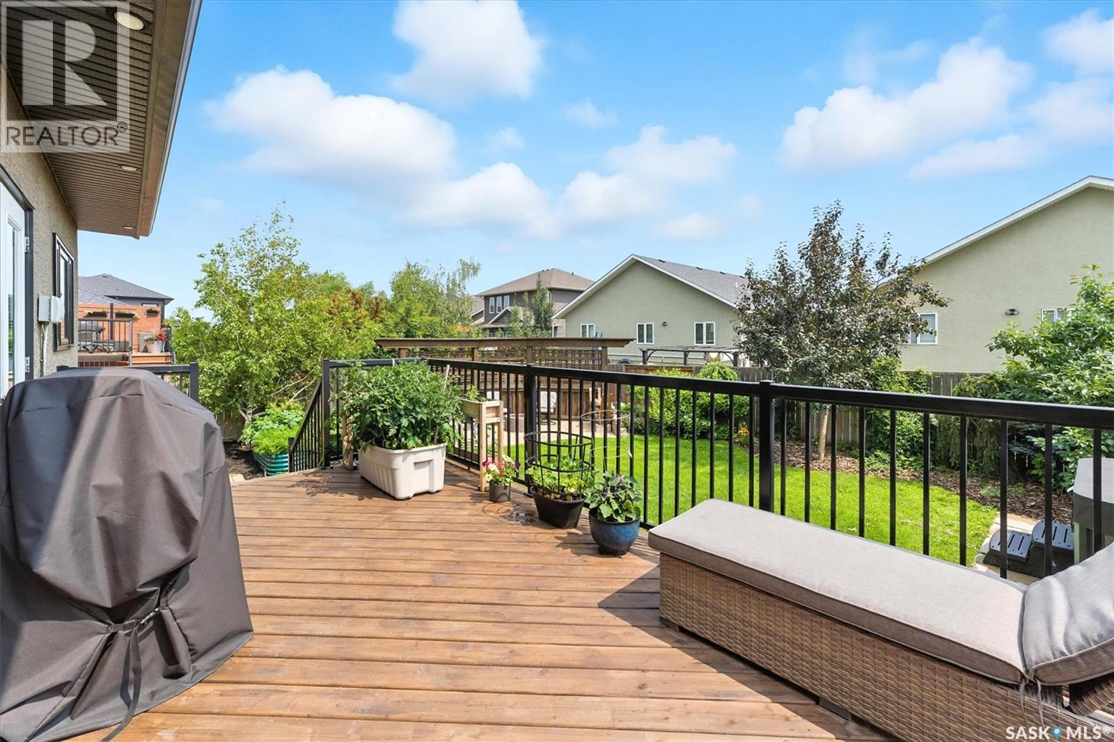 171 Roy Crescent, Saskatoon, SK - Outdoor With Deck Patio Veranda With Exterior
