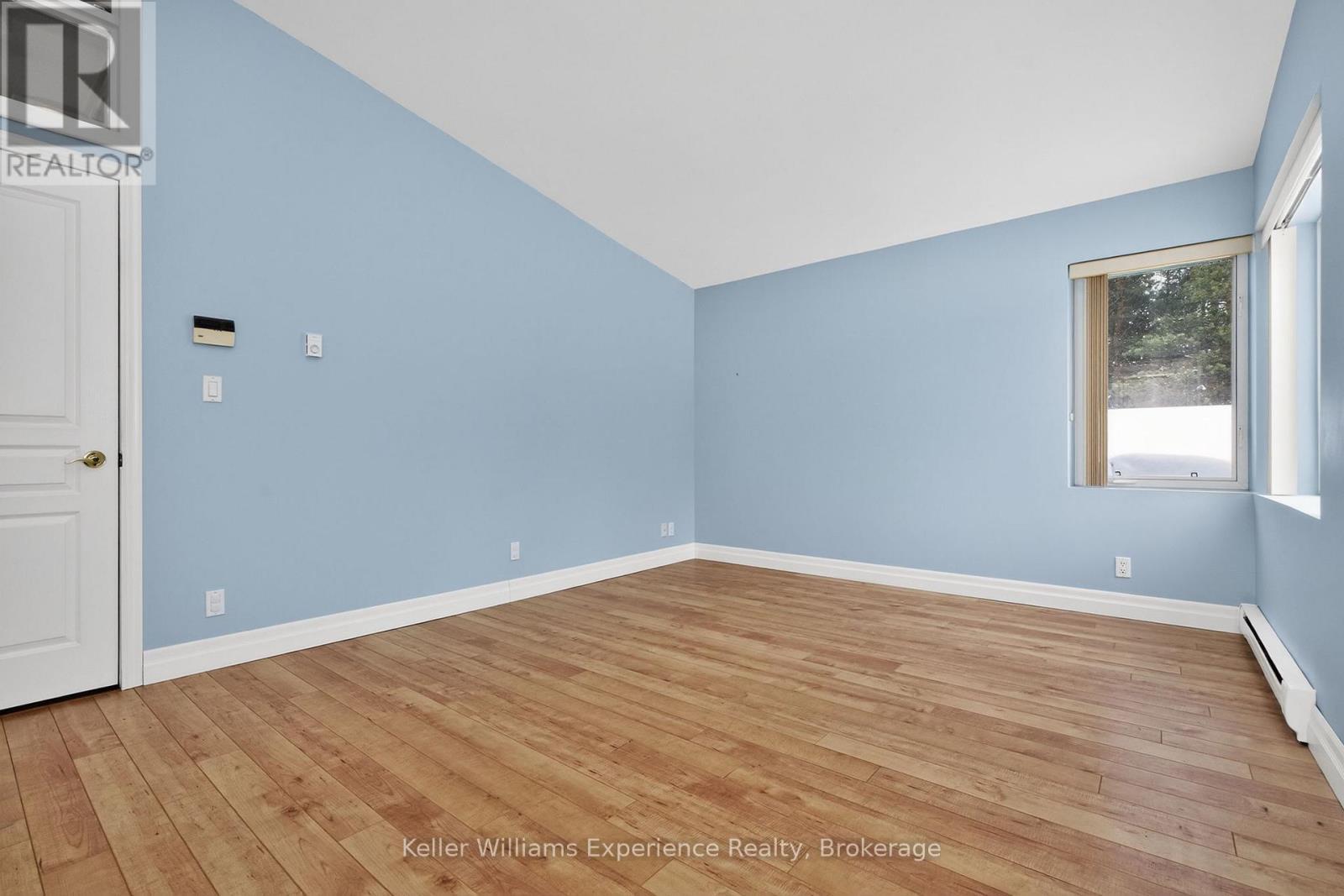 Primary bedroom - 257 15 Concession E, Tiny, ON - Indoor Photo Showing Other Room