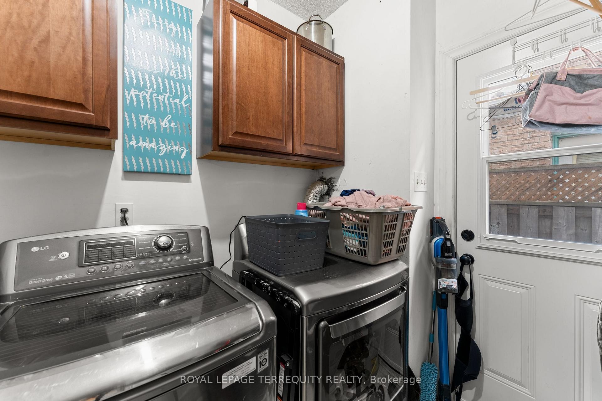 6164 Osprey Boulevard, Mississauga, ON - Indoor Photo Showing Laundry Room