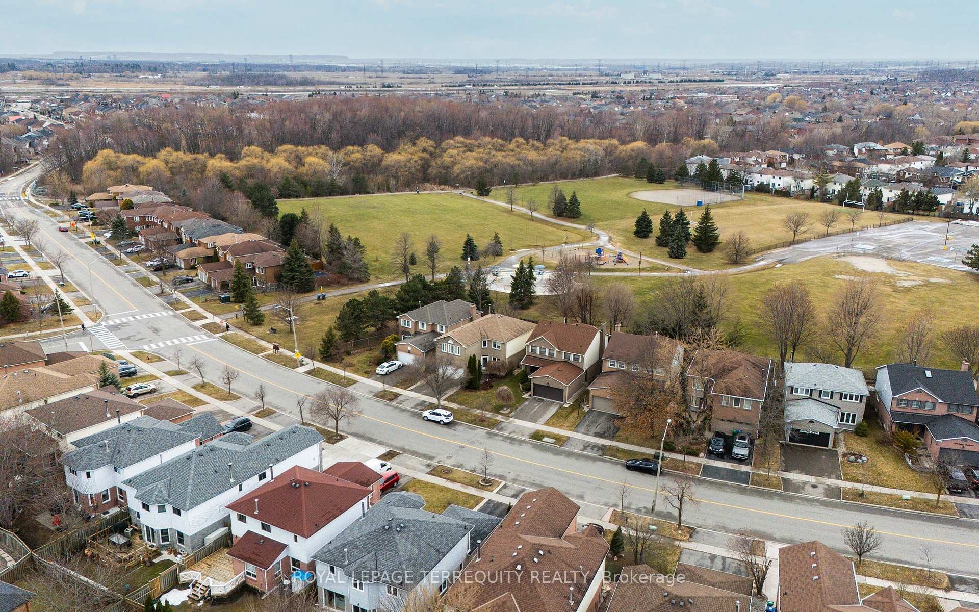 6164 Osprey Boulevard, Mississauga, ON - Outdoor With View