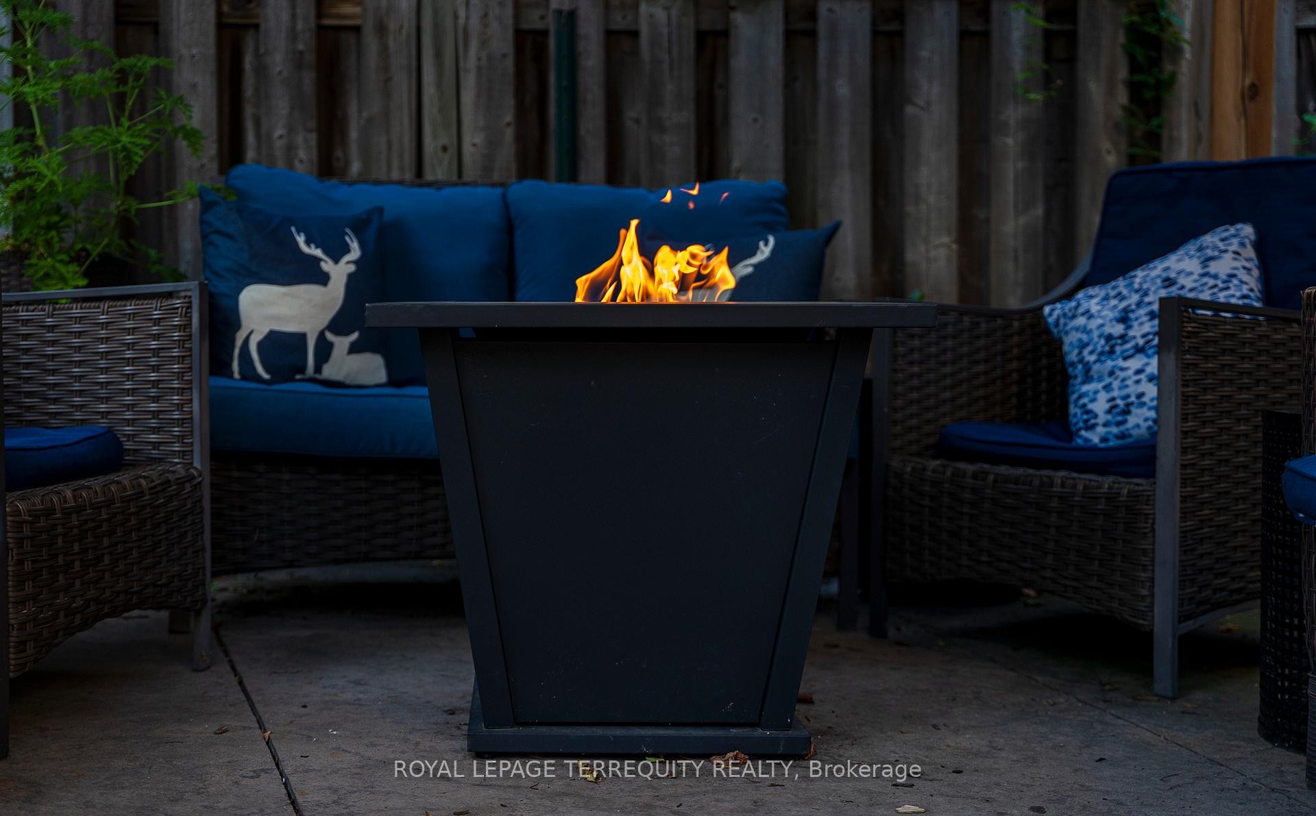 6164 Osprey Boulevard, Mississauga, ON - Outdoor