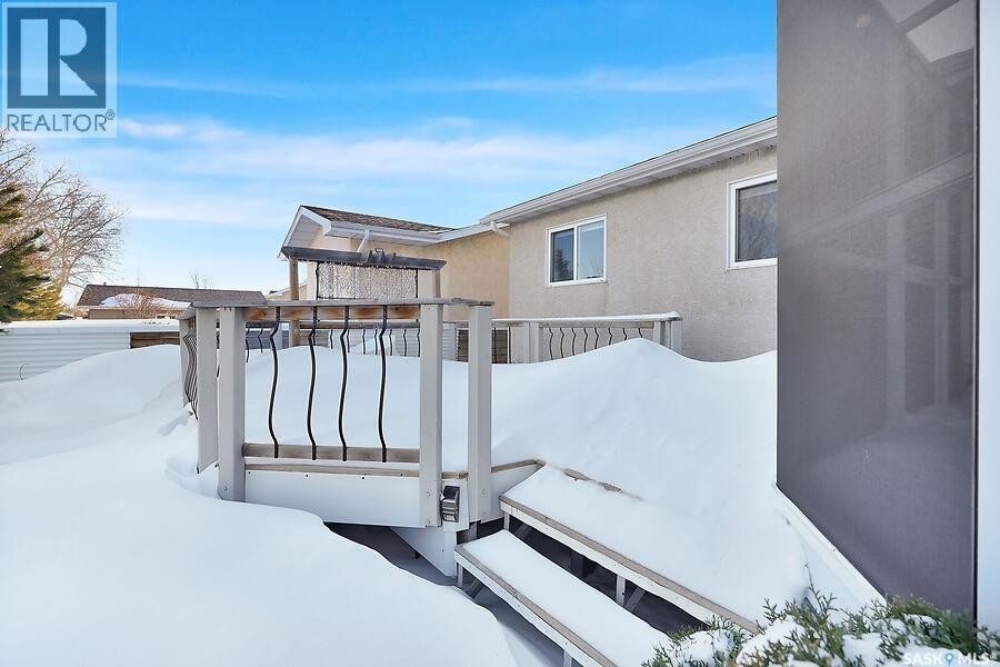 3606 Cormorant Drive E, Regina, SK - Outdoor With Exterior