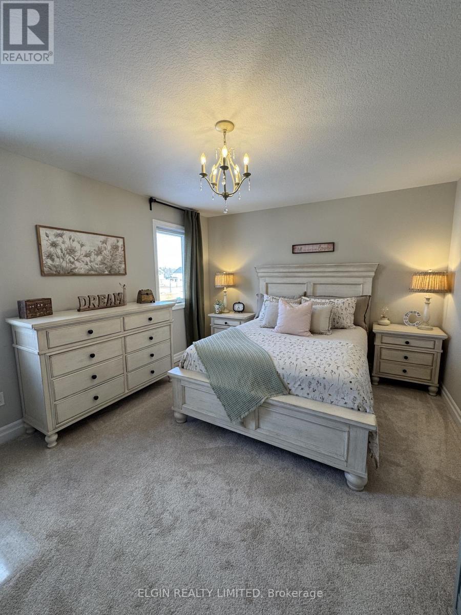 5 Dunning Way, St. Thomas, ON