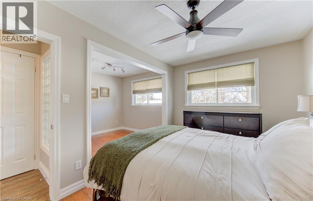 583 Rustic Drive, Waterloo, ON - Indoor Photo Showing Bedroom