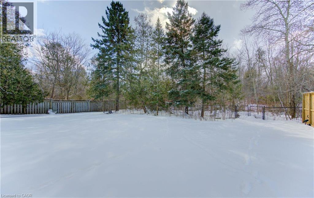 583 Rustic Drive, Waterloo, ON - Outdoor