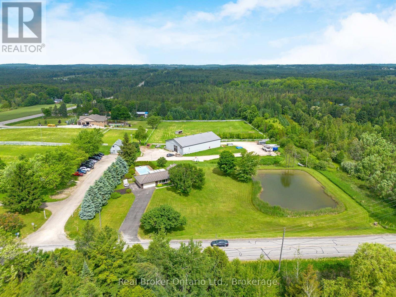 9412 Sideroad 17, Erin, ON - Outdoor With View
