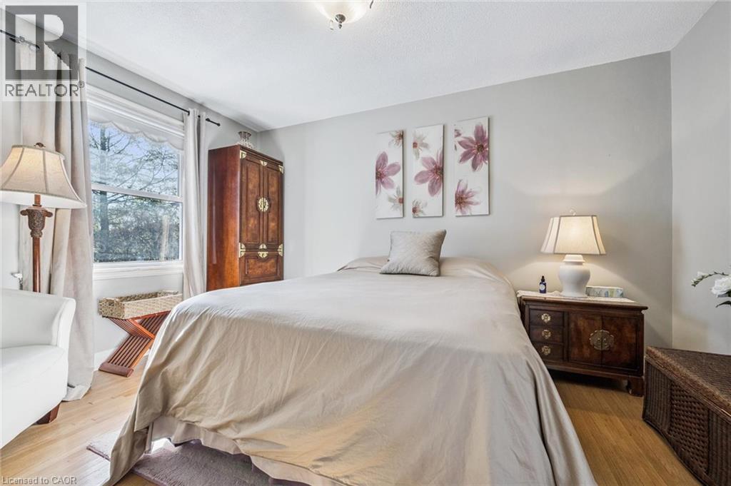 3012 First Street, Burlington, ON - Indoor Photo Showing Bedroom