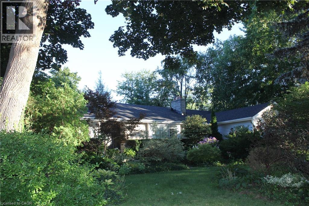 3012 First Street, Burlington, ON - Outdoor