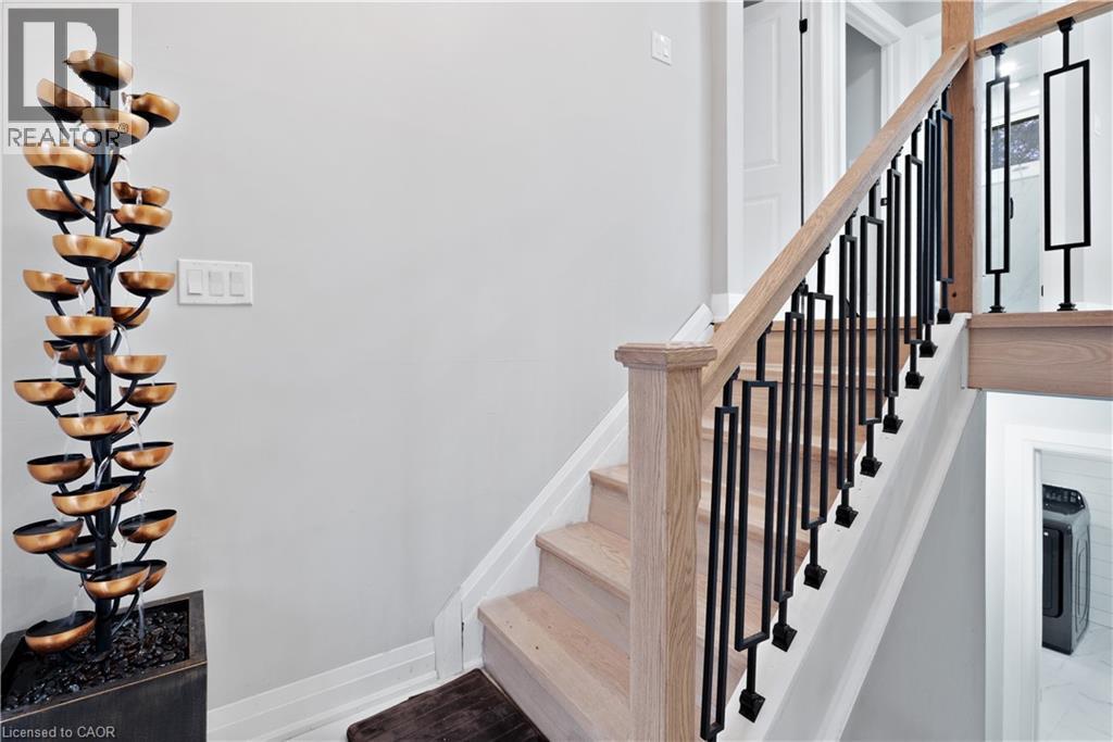 Stairs with baseboards - 19 Broad Street, Brantford, ON - Indoor Photo Showing Other Room
