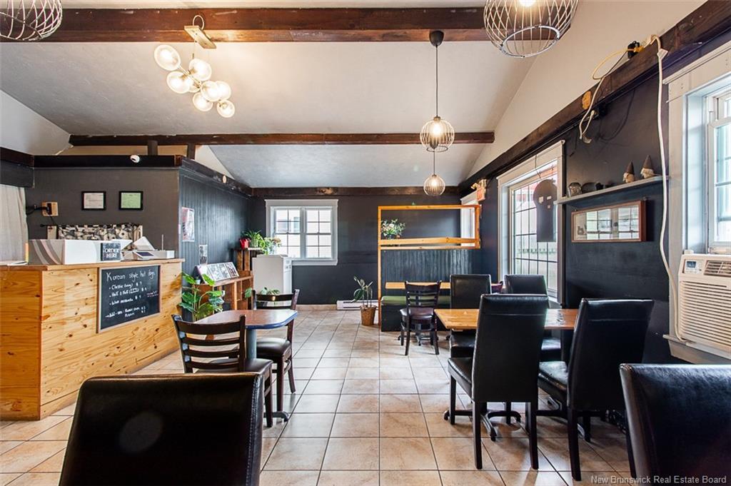 498 Champlain St, Dieppe, NB