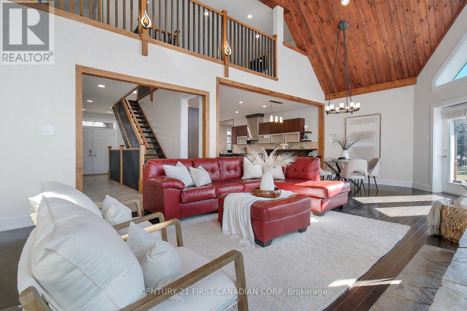 1659 Hamilton Road, London South (South U), ON - Indoor Photo Showing Living Room