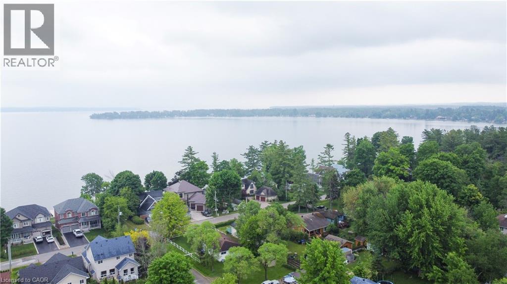 720 Hastings Avenue, Innisfil, ON