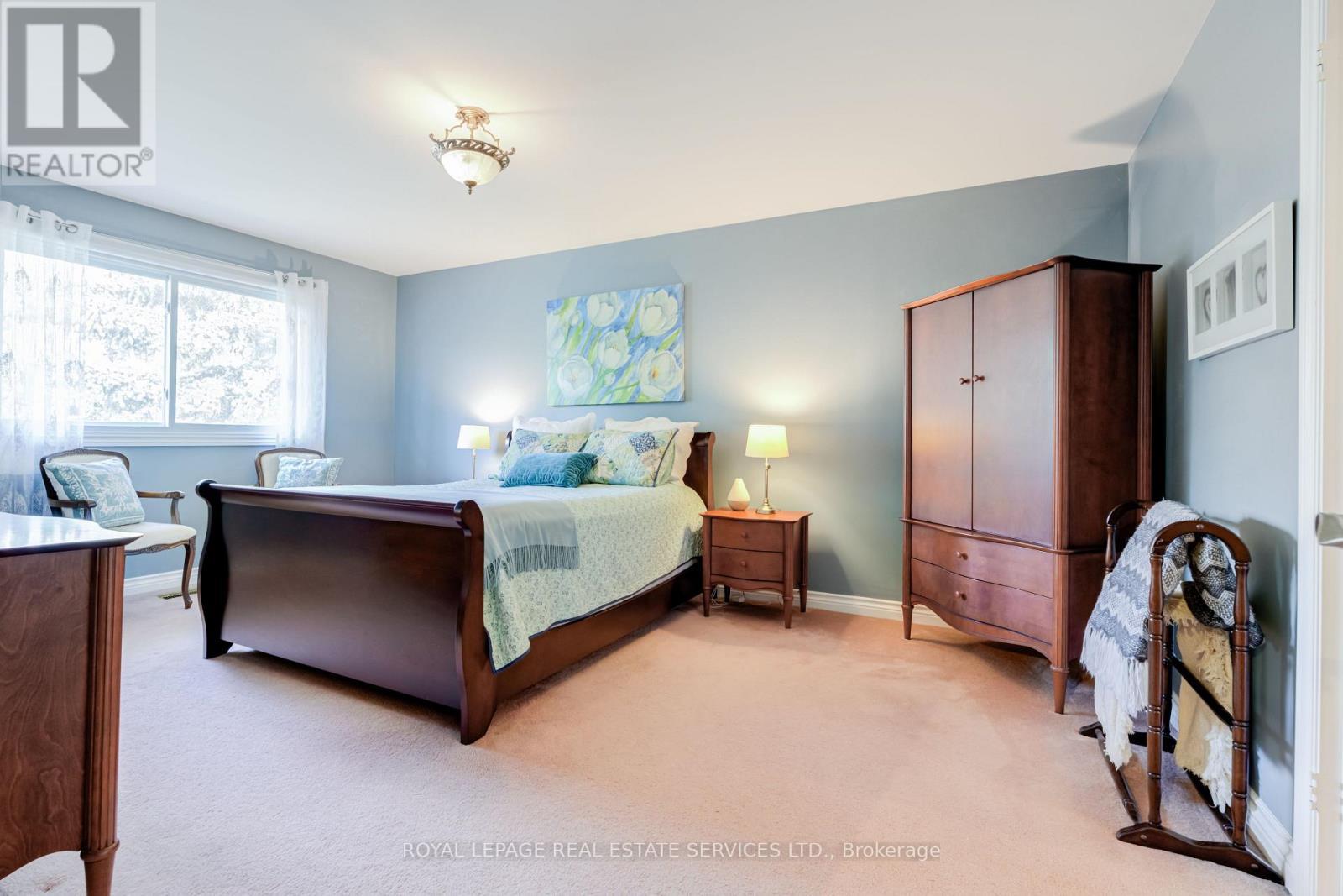 Primary bedroom - 716 Cameron Court, Mississauga, ON - Indoor Photo Showing Bedroom