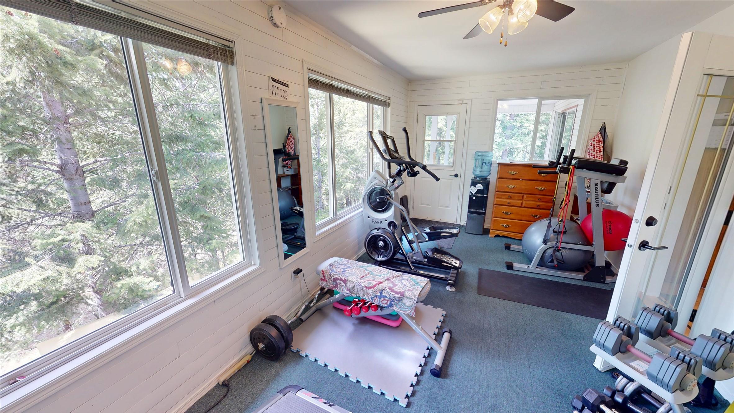 1857 Harris Road, Cranbrook, BC - Indoor Photo Showing Gym Room