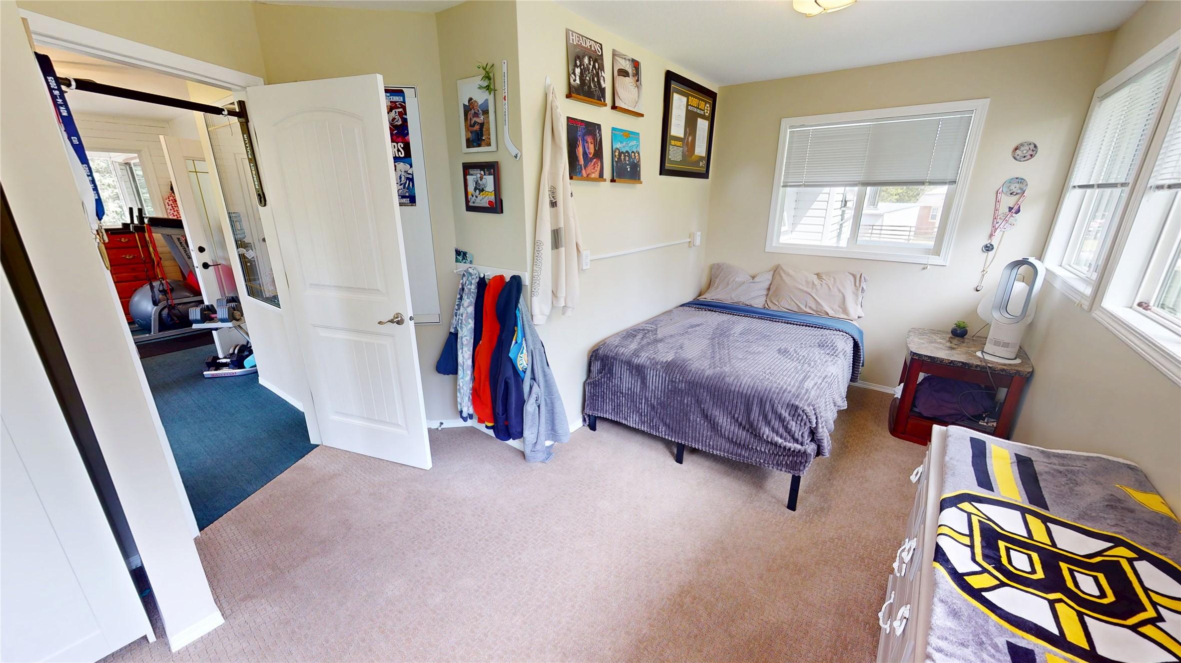 1857 Harris Road, Cranbrook, BC - Indoor Photo Showing Bedroom