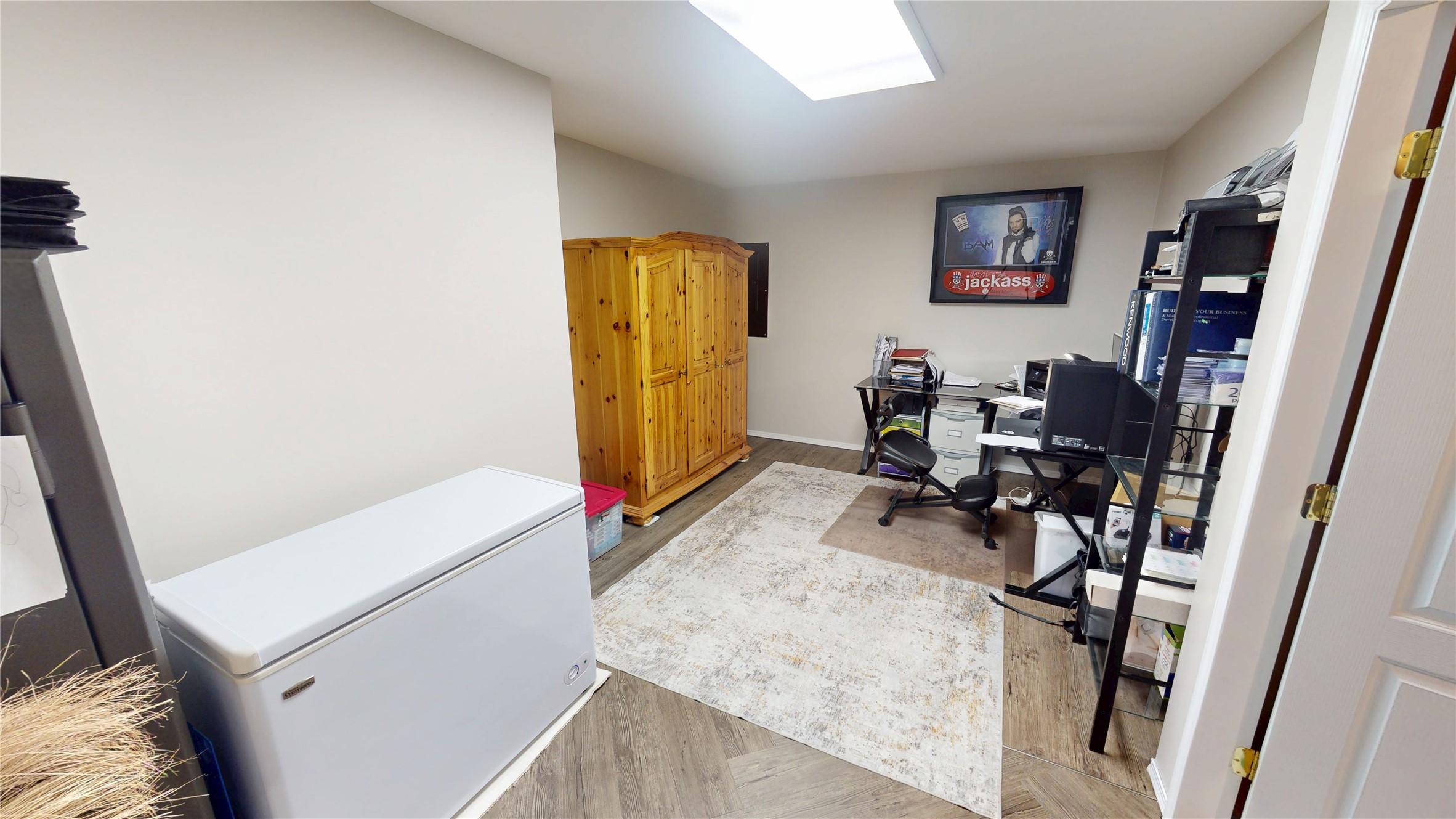 1857 Harris Road, Cranbrook, BC - Indoor