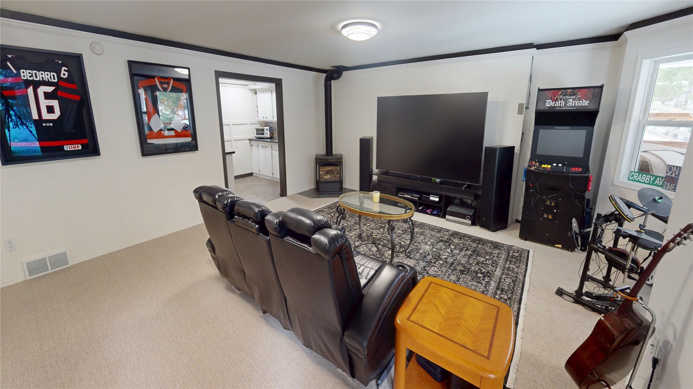 1857 Harris Road, Cranbrook, BC - Indoor