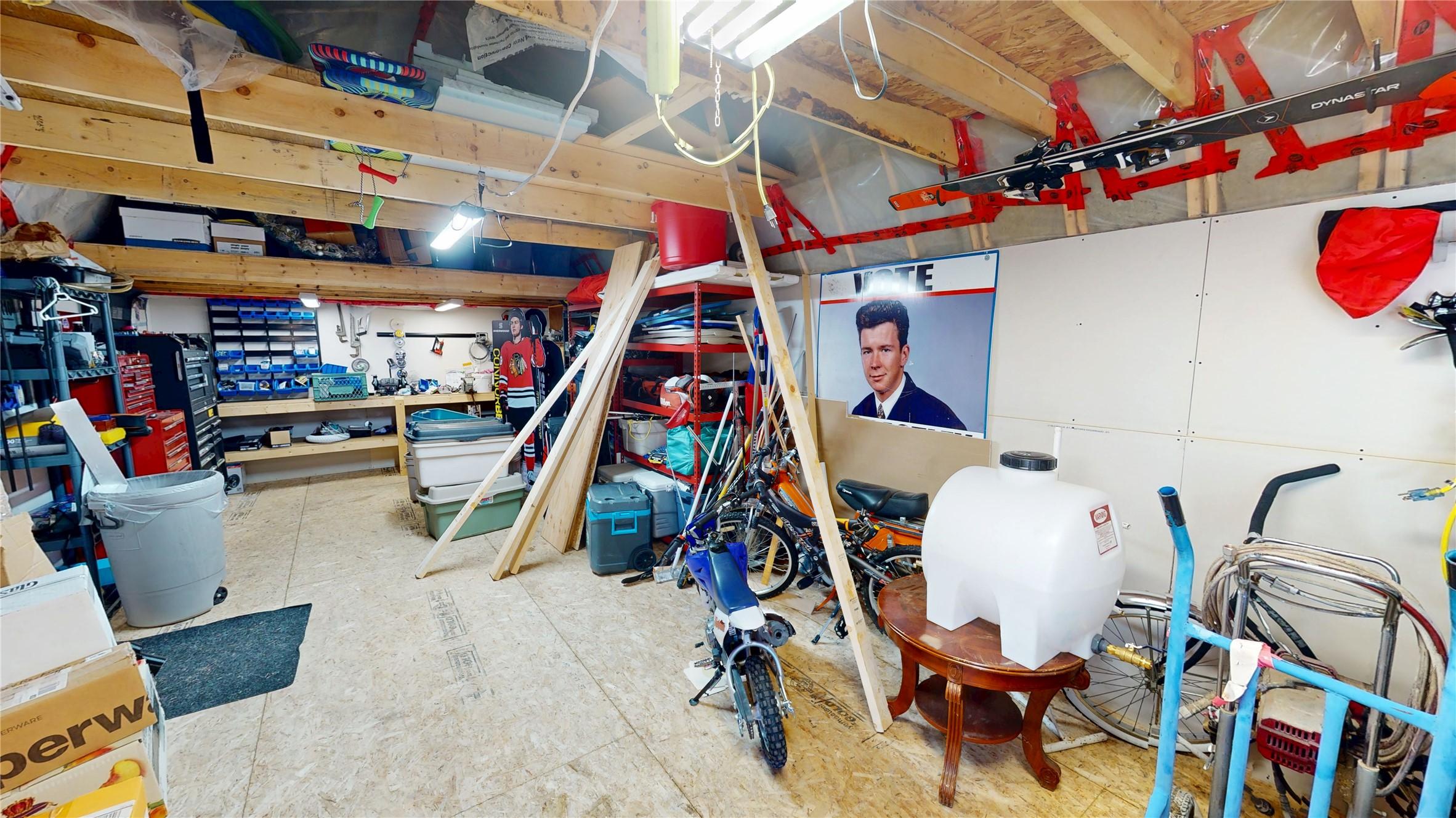 1857 Harris Road, Cranbrook, BC - Indoor