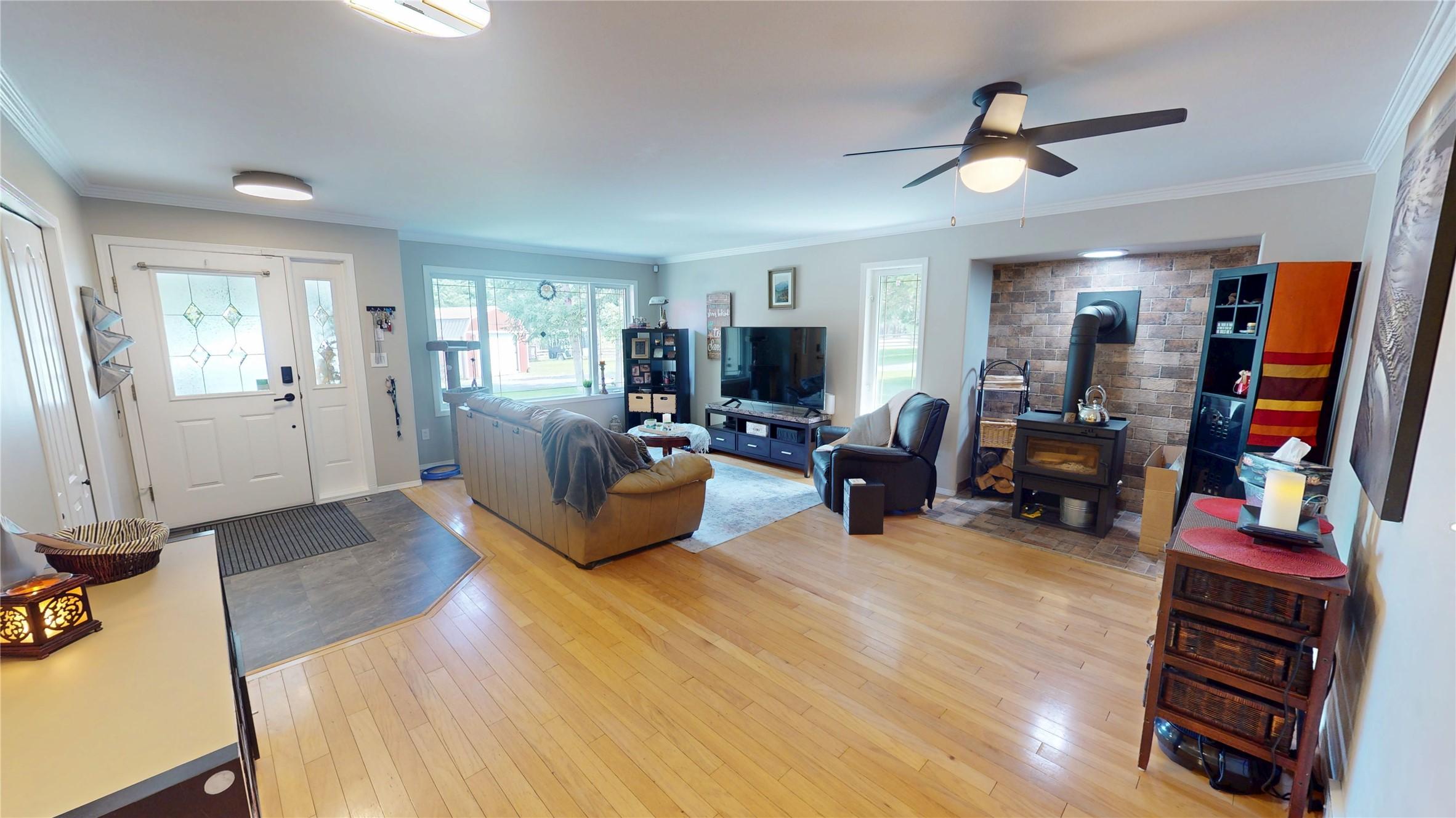1857 Harris Road, Cranbrook, BC - Indoor
