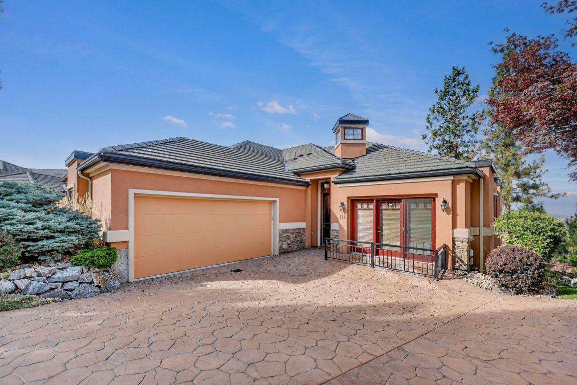 111-1910 Capistrano Drive, Kelowna, BC - Outdoor