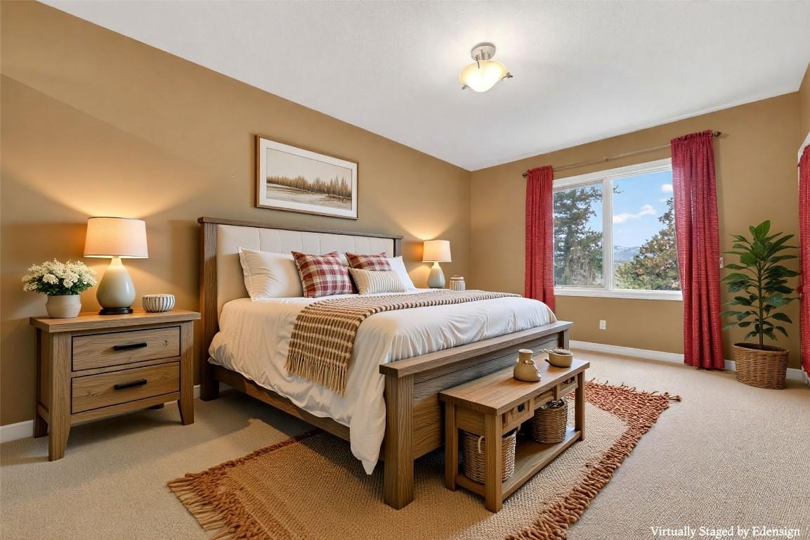 111-1910 Capistrano Drive, Kelowna, BC - Indoor Photo Showing Bedroom