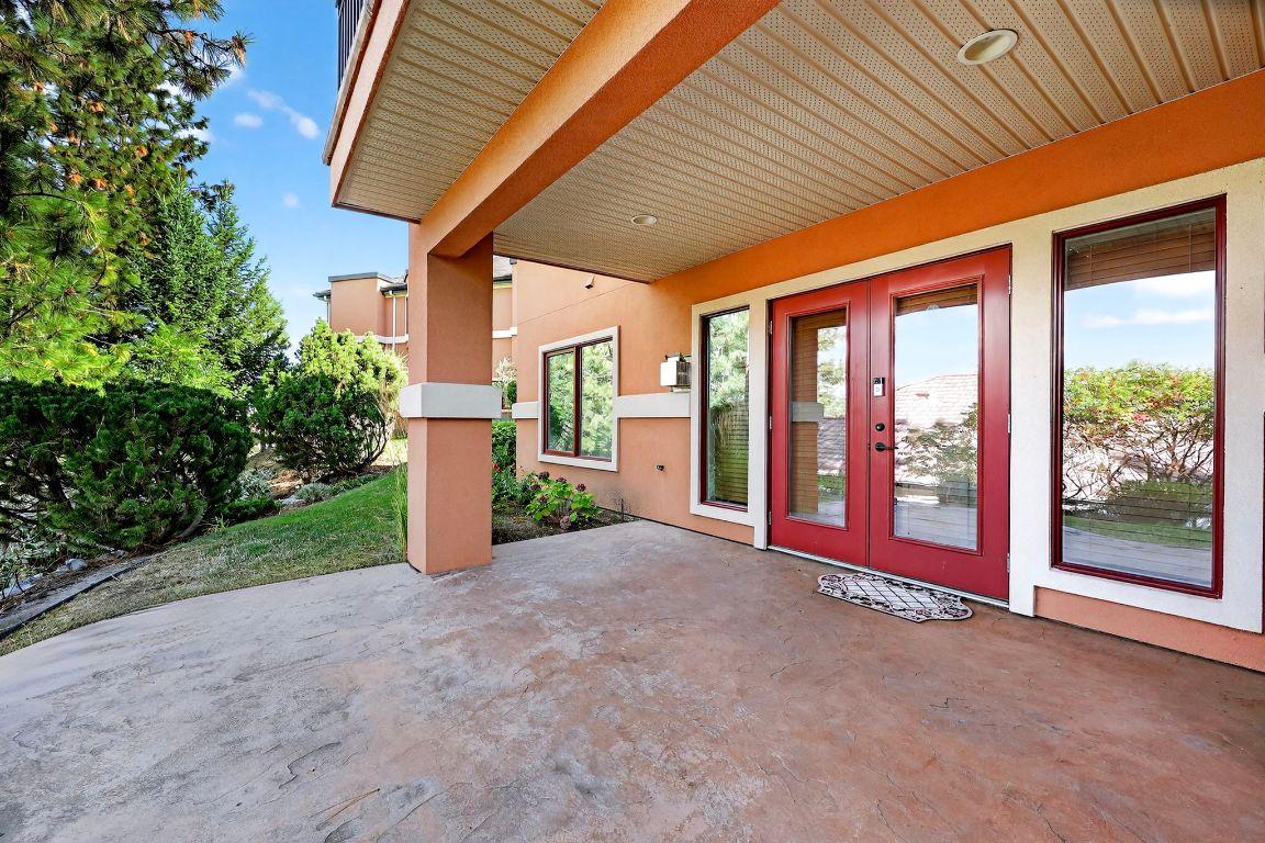111-1910 Capistrano Drive, Kelowna, BC - Outdoor With Deck Patio Veranda With Exterior