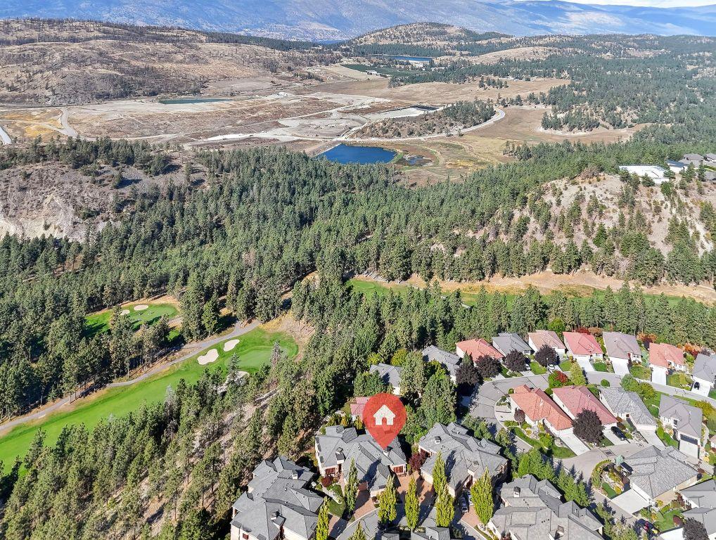 111-1910 Capistrano Drive, Kelowna, BC - Outdoor With View