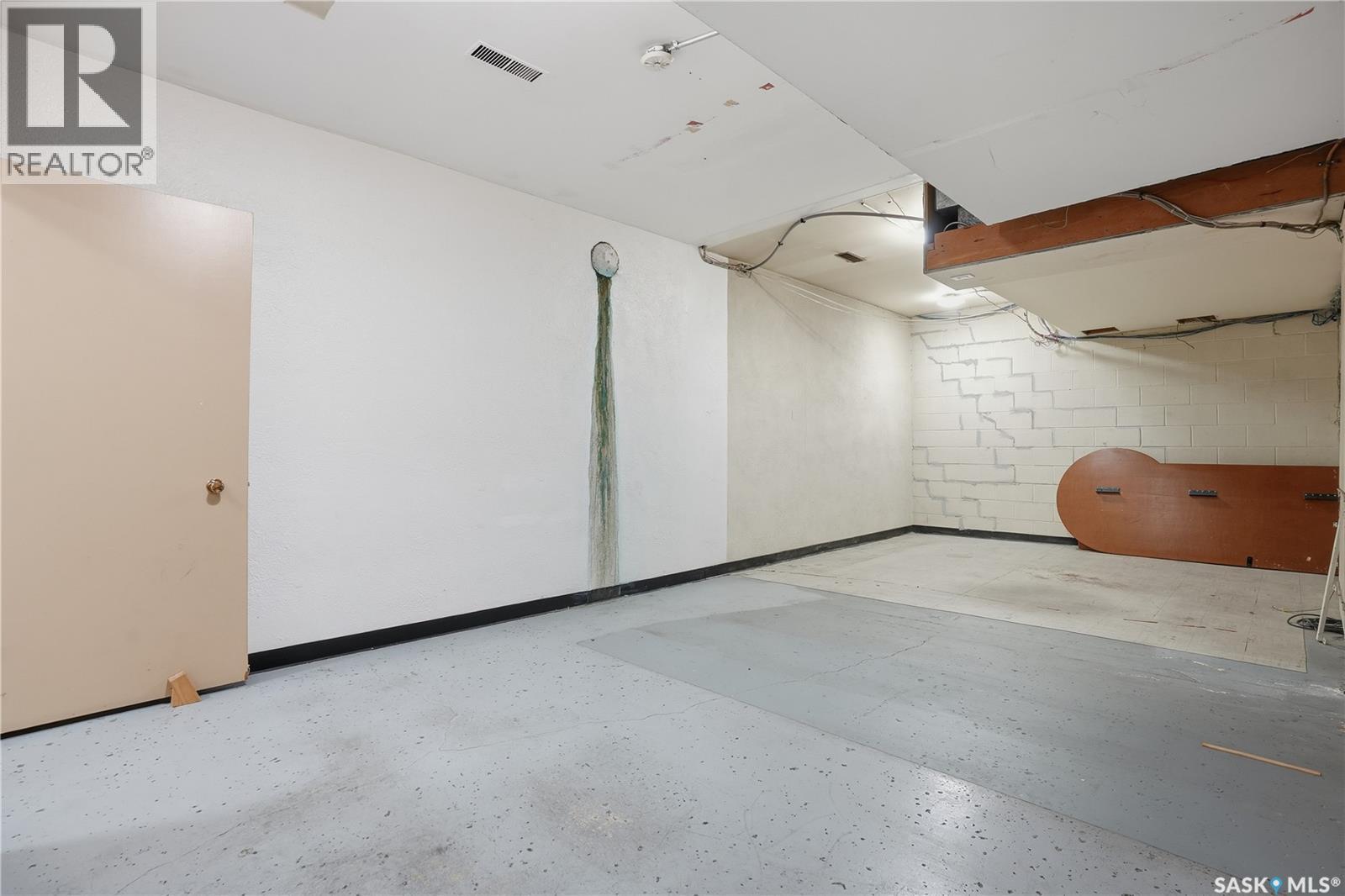 3426 Saskatchewan Drive, Regina, SK