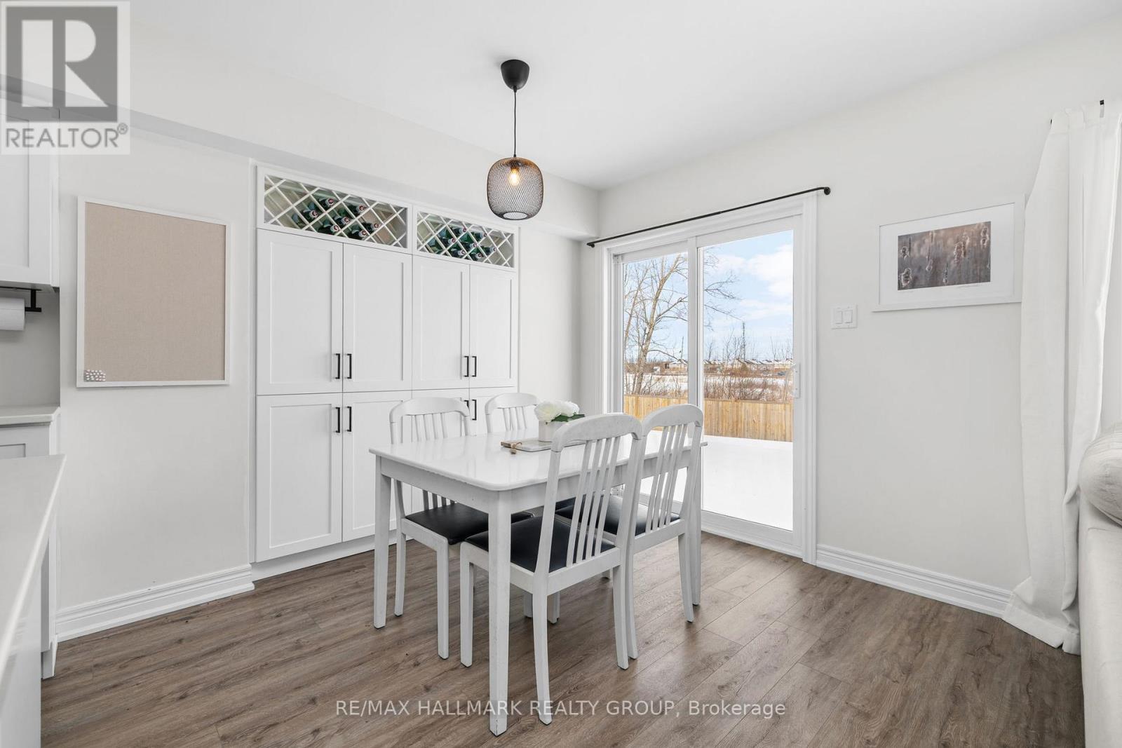 71 Mcphail Road, Carleton Place, ON - Indoor Photo Showing Dining Room